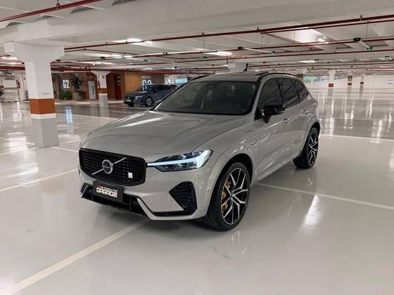 VOLVO XC60 2.0 T8 RECHARGE POLESTAR ENGINEERED AWD GEARTRONIC